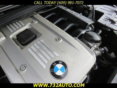 Used 2006 BMW 330i Sedan RWD image 26