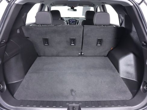 Used 2022 Chevrolet Equinox LS w/ Driver Confidence II Package AWD/4WD image 33