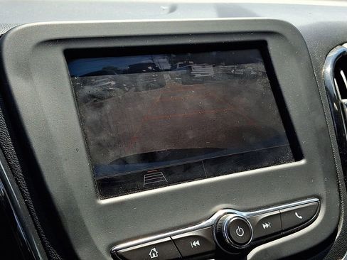 Used 2023 Chevrolet Equinox RS AWD/4WD image 17