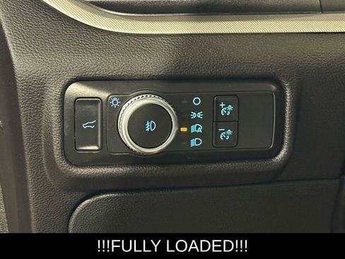 Used 2021 Ford Explorer XLT w/ Equipment Group 202A image 27