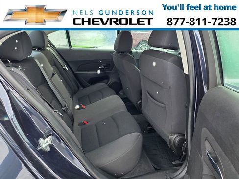 Used 2016 Chevrolet Cruze Eco image 9