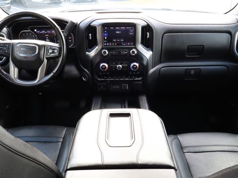 Used 2021 GMC Sierra 1500 Denali w/ Driver Alert Package II image 17