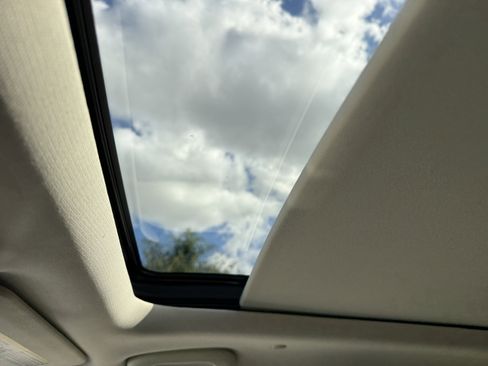 Used 2022 Cadillac XT5 Premium Luxury image 22