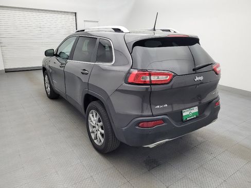 Used 2018 Jeep Cherokee Limited AWD/4WD image 5