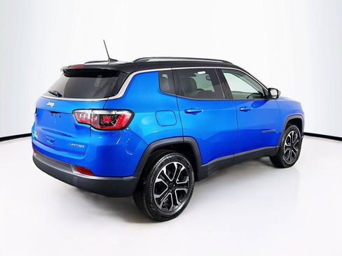 Used 2022 Jeep Compass Limited w/ Sun and Sound Group AWD/4WD image 11