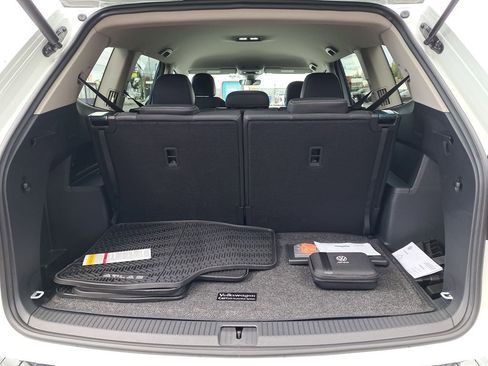 New 2026 Volkswagen Atlas SE image 28