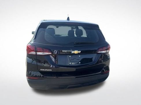 Used 2024 Chevrolet Equinox LS FWD image 3
