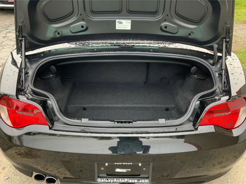 Used 2008 BMW Z4 3.0si RWD image 11