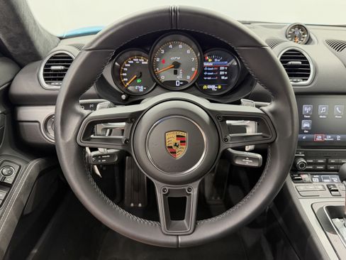 Used 2021 Porsche 718 Cayman GT4 image 40