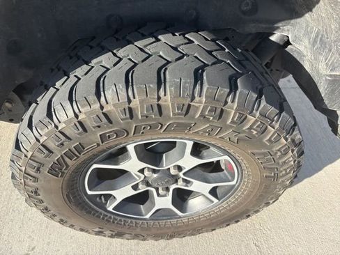 Used 2021 Jeep Wrangler Unlimited Rubicon AWD/4WD image 9