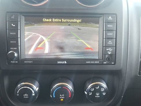 Used 2017 Jeep Patriot Sport w/ Power Value Group FWD image 24