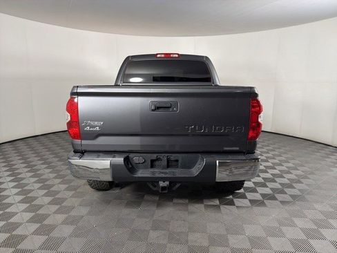 Used 2018 Toyota Tundra SR5 w/ SR5 Upgrade Package AWD/4WD image 7