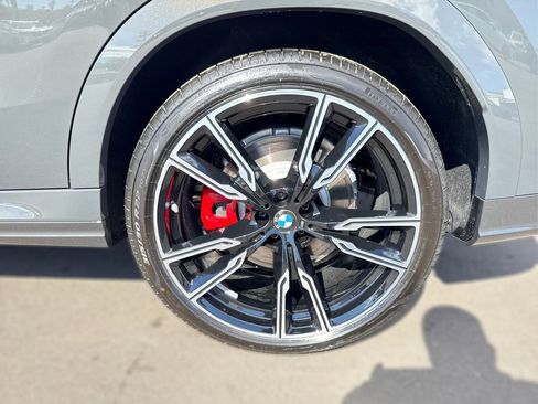 New 2026 BMW X6 M60i image 14