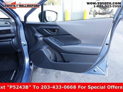 Used 2024 Subaru Crosstrek 2.0i Premium image 19