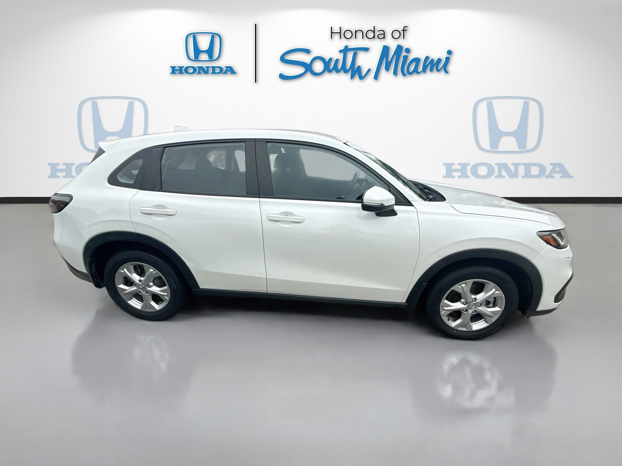 Used 2024 Honda HR-V LX image 7