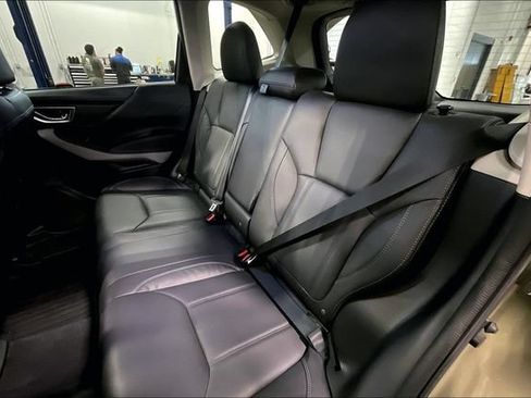 Used 2023 Subaru Forester Limited AWD/4WD image 26