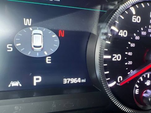Used 2022 Kia Telluride SX w/ SX Prestige Package AWD/4WD image 16
