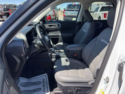 Used 2025 Ford Bronco Sport Badlands AWD/4WD image 18