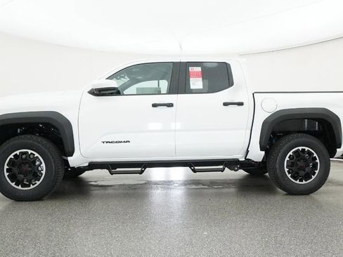 New 2026 Toyota Tacoma TRD Off-Road image 19