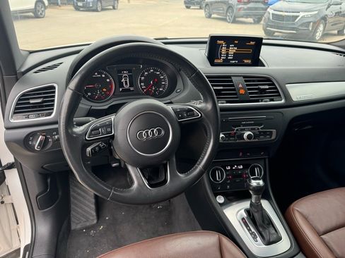 Used 2018 Audi Q3 2.0T Premium w/ Convenience Package image 6