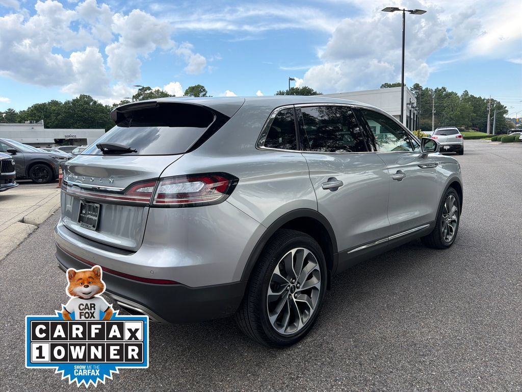 Used 2023 Lincoln Nautilus Reserve AWD/4WD image 12