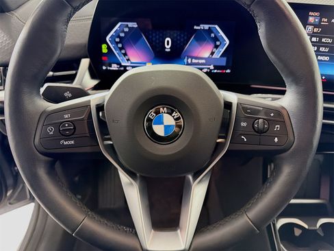 Used 2025 BMW X2 xDrive28i image 13