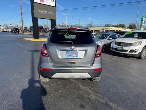 Used 2019 Buick Encore Sport Touring image 5