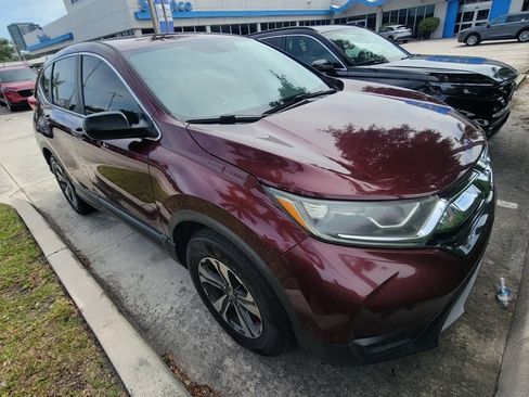 Used 2018 Honda CR-V LX image 2