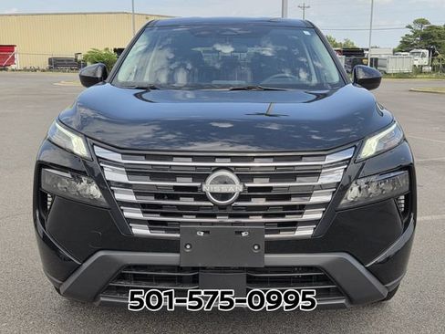 Used 2025 Nissan Rogue SV FWD image 6