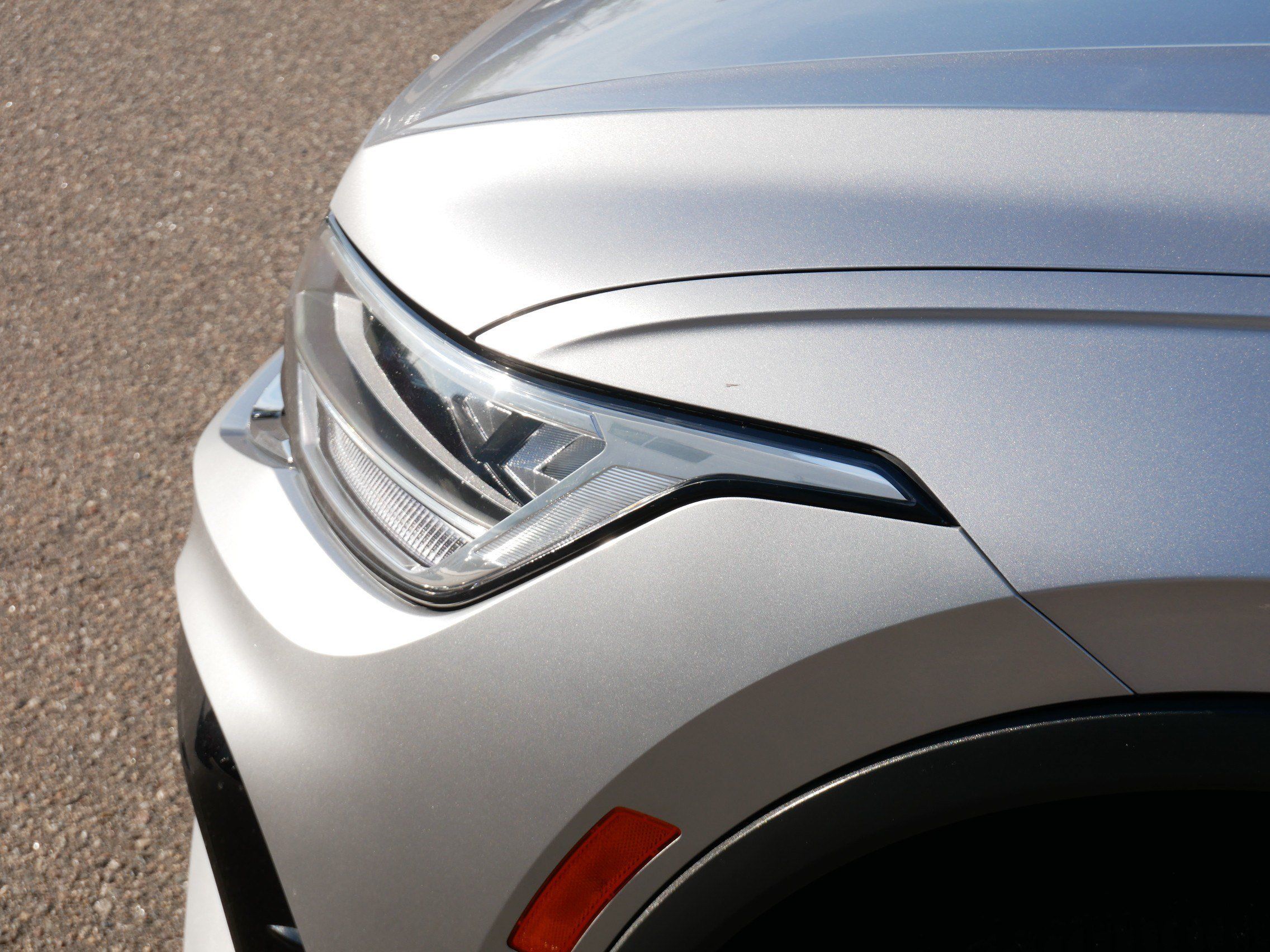 Certified 2024 Volkswagen Tiguan SE R-Line AWD/4WD image 16