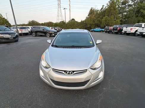 Used 2016 Hyundai Elantra Value Edition FWD image 21