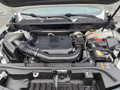 Certified 2022 GMC Acadia SLT w/ Elevation Edition image 39