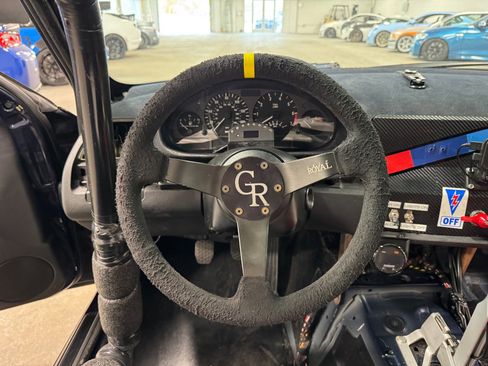 Used 2003 BMW 325i Sedan image 62