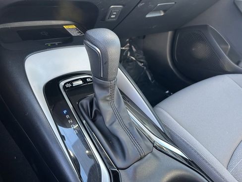 Certified 2024 Toyota Corolla SE w/ SE Package image 21