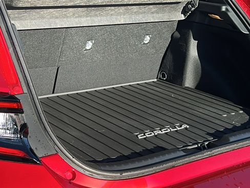 Certified 2025 Toyota Corolla SE image 27