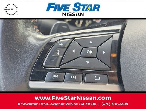 Used 2024 Nissan Altima 2.5 SR FWD image 24