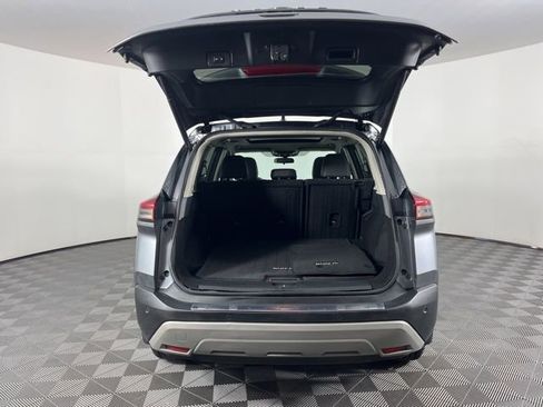 Used 2023 Nissan Rogue SV w/ SV Premium B Package image 48