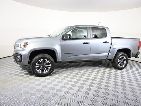 Used 2022 Chevrolet Colorado Z71 w/ Trail Boss Package image 2