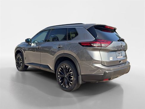 New 2026 Nissan Rogue SV AWD/4WD image 3
