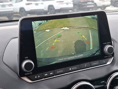 Used 2023 Nissan Sentra SV image 18