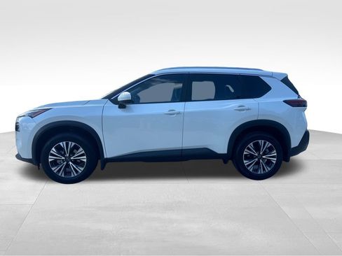 Used 2023 Nissan Rogue SV w/ SV Premium B Package FWD image 4