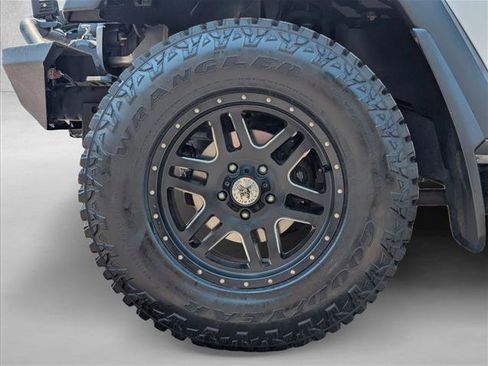 Used 2013 Jeep Wrangler Unlimited Sport AWD/4WD image 22