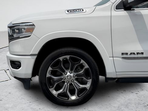 Used 2022 RAM 1500 Limited AWD/4WD image 39