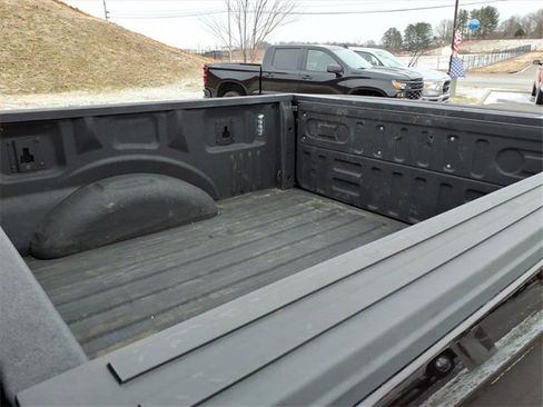 Used 2019 Ford F150 Lariat w/ Equipment Group 502A Luxury image 14