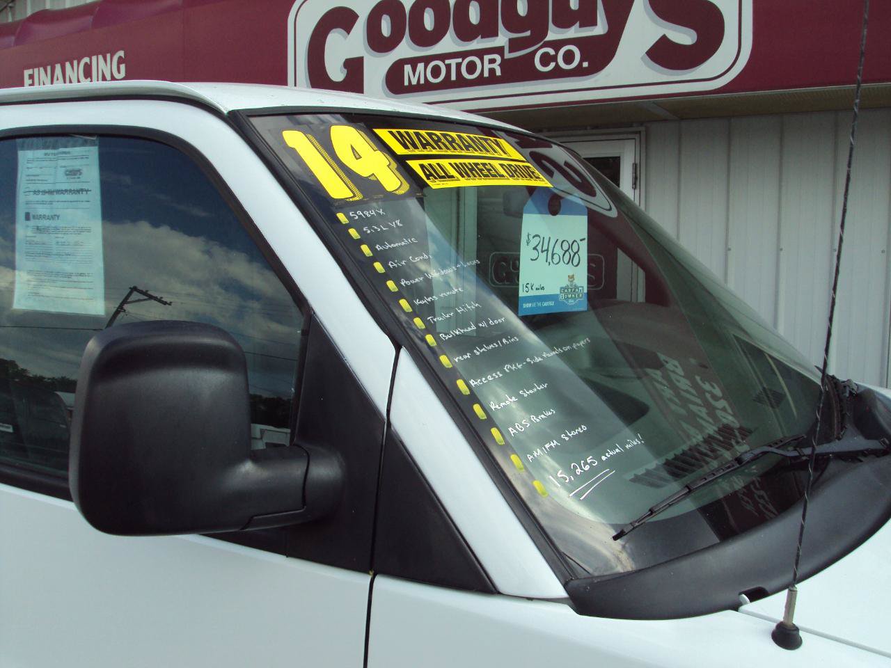 Used 2014 Chevrolet Express 1500 AWD image 33