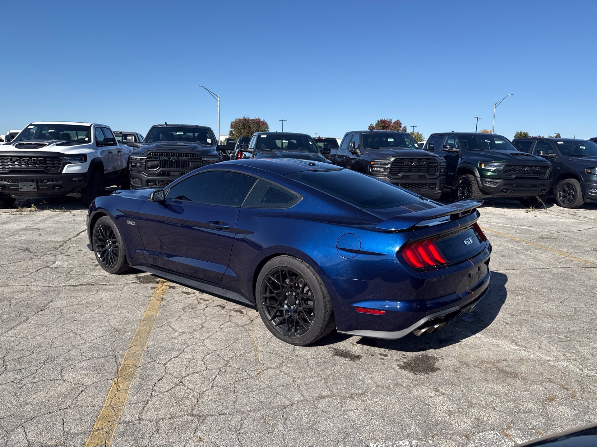 Used 2019 Ford Mustang GT Premium w/ GT Performance Package RWD image 8