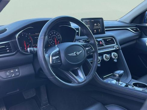 Used 2021 Genesis G70 2.0T image 11
