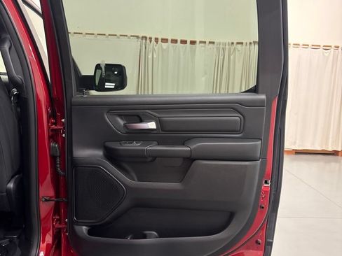 New 2026 RAM 1500 Express AWD/4WD image 29