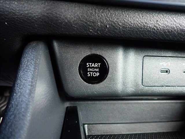 Used 2024 Nissan Rogue S AWD/4WD image 23