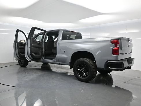 Used 2024 Chevrolet Silverado 1500 Custom Trail Boss w/ Dark Appearance Package image 58